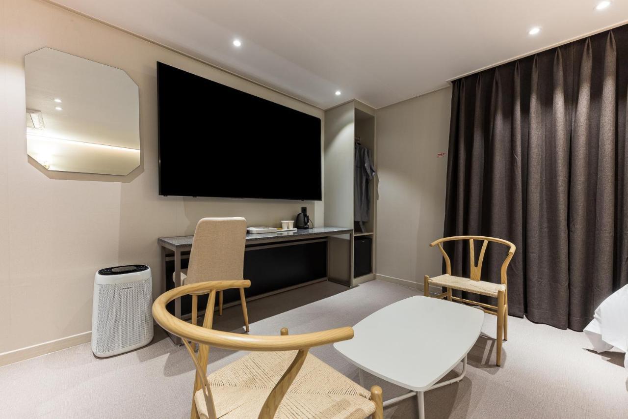 Hotel Lium Cheonan Eksteriør bilde