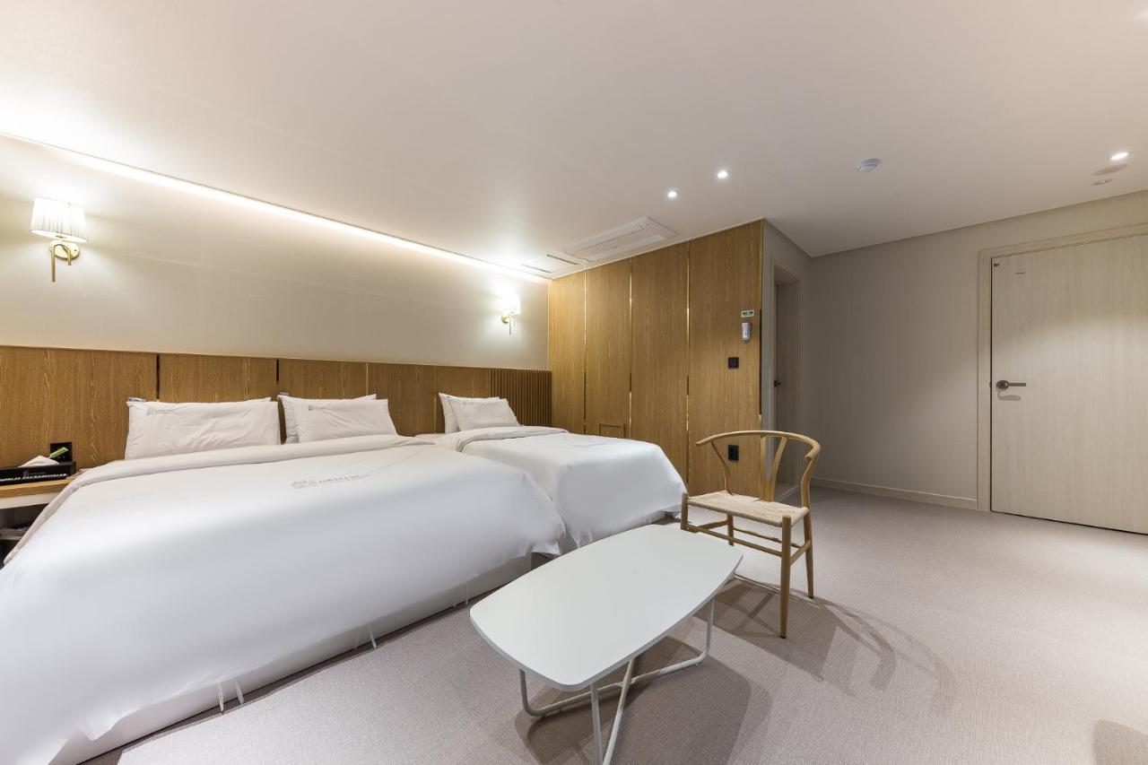 Hotel Lium Cheonan Eksteriør bilde