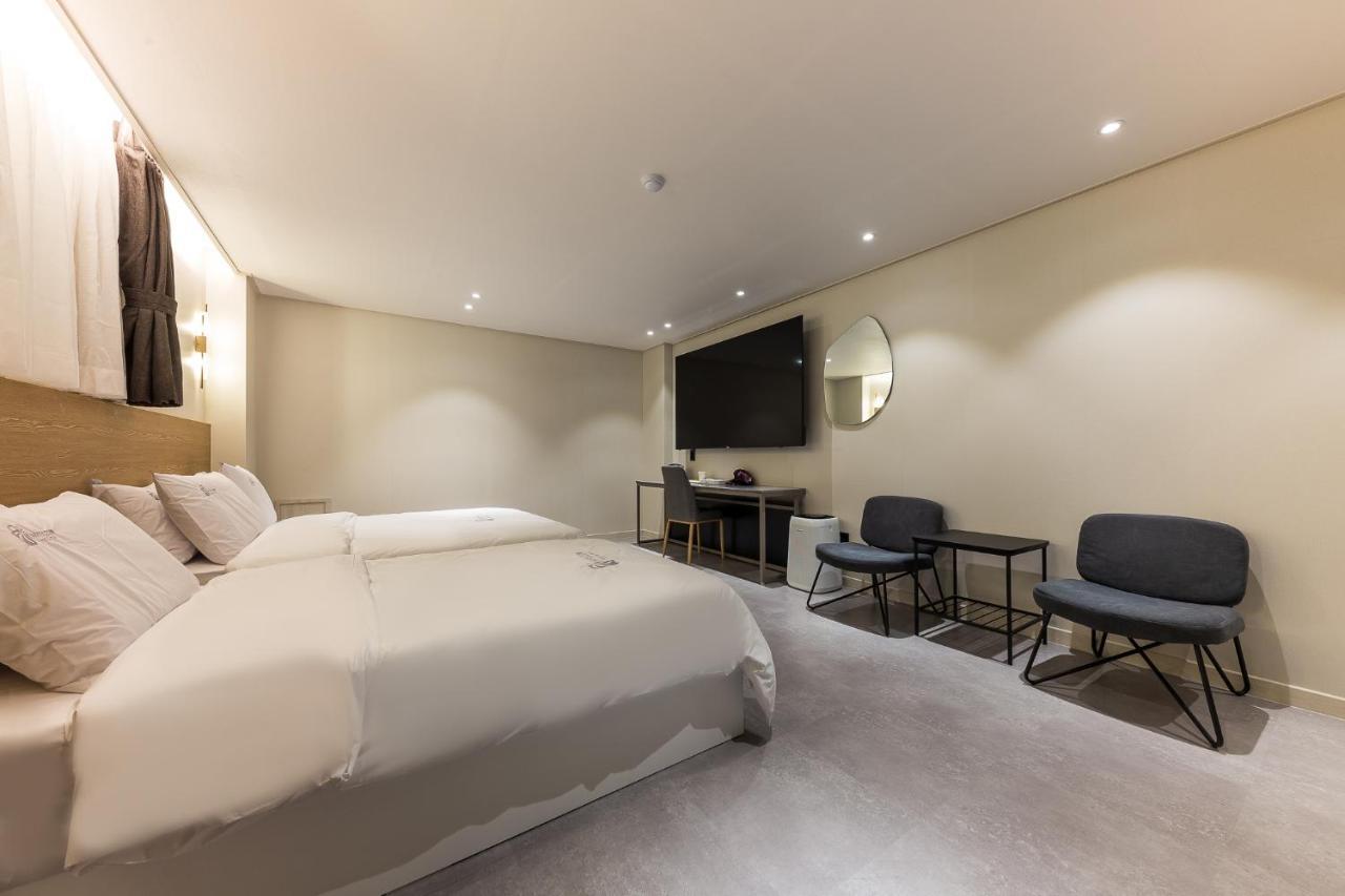 Hotel Lium Cheonan Eksteriør bilde