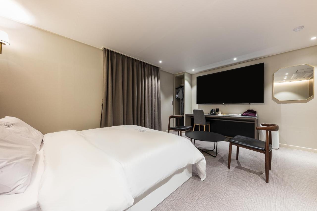 Hotel Lium Cheonan Eksteriør bilde