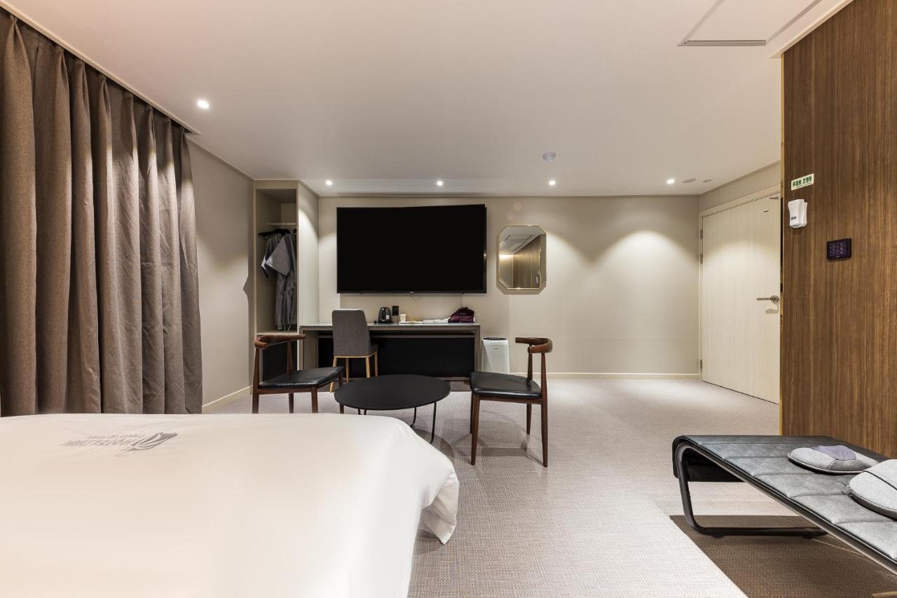 Hotel Lium Cheonan Eksteriør bilde