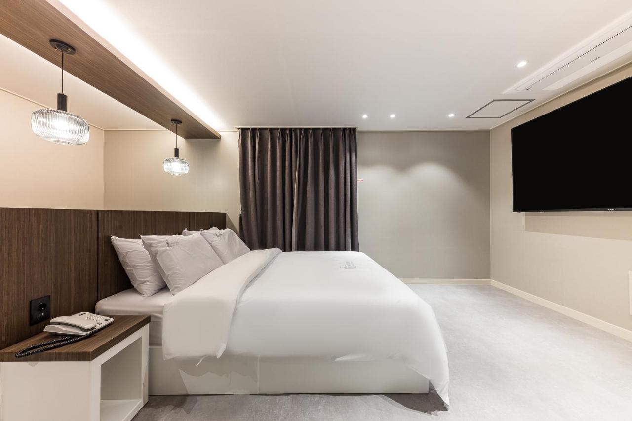 Hotel Lium Cheonan Eksteriør bilde